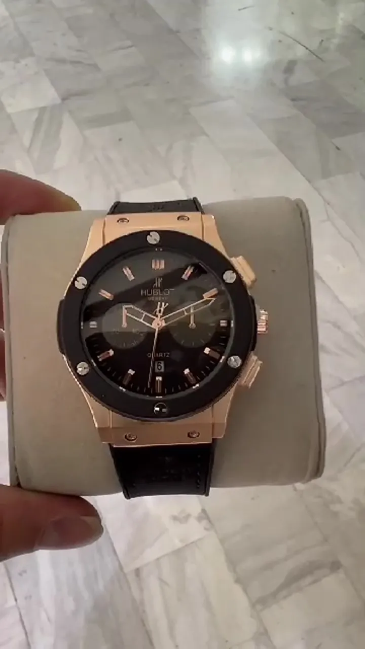 ساعت مچی مردانه هابلوت طرح کرنو موتور شرکتی HUBLOT