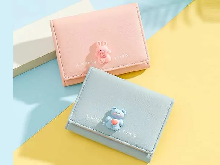 کیف پول زنانه کوچک طرح عروسکی تائومیک میک TAOMICMIC Y8249 cartoon short tri fold wallet student