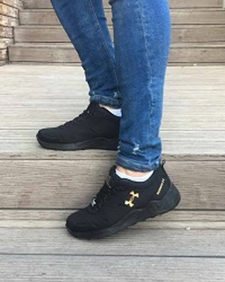 کفش اسپرت زنانه Under Armour