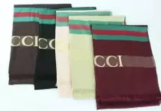 شال مارک دار زن�انه 100440 طرح GUCCI