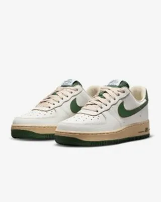 کفش بسکتبال نایک ایرفورس زنانه Nike Air Force 1 ’07 LV8 سبز کد DZ4764-133