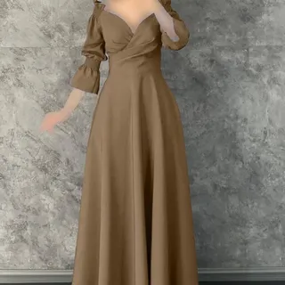 لباس مجلسی زنانه لاله مدل جمال جنس مازاراتی اعلا سایزبندی 1و2و3و4قیمت بااحترام به شما عزیزان 1190000تومان